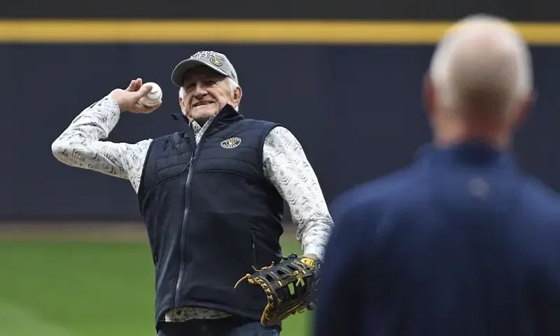 Milwaukee Brewers raidio announcer Bob Uecker throws out the first pitch before the Milwaukee Brewers and Arizona Diamondbacks game during game one of the Wildcard series for the 2023 MLB playoffs at American Family Field. Mandatory Credit: Michael McLoone-USA TODAY Sports/File Photo
