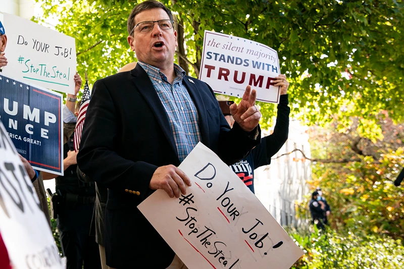 WASHINGTON, DC - NOVEMBER 05: Ed Martin, president of the Phyllis Schlafly Eagles, a conservative political organization based in St. Louis, MO, speaks during a news conference outside the Republican National Committee headquarters on Capitol Hill, on November 5, 2020 in Washington, DC. With many critical battleground states still not announcing the results of their vote count, the presidential election is still too close to call. (Photo by Al Drago/Getty Images)