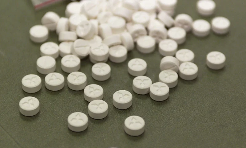 374544 02: A small bag of the drug Ecstasy is displayed July 26, 2000 at the U.S. Customs House in Los Angeles as part of 2.1 million tablets of the drug seized by customs agents earlier in the day. The drugs have an estimated street value of $40 million. The seizure of the drugs at Los Angeles International Airport marked the high point of a 10-month investigation by the Southwest Border Initiative a multi-agency task force. Officials said it was the biggest Ecstasy haul in history. (Photo courtesy of U.S. Customs/Newsmakers)