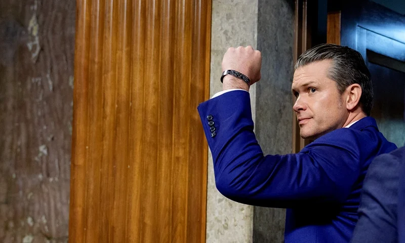 WASHINGTON, DC - JANUARY 14: U.S. President-elect Donald Trump's nominee for Secretary of Defense Pete Hegseth pumps his fist after a Senate Armed Services confirmation hearing on Capitol Hill on January 14, 2025 in Washington, DC. Hegseth, an Army veteran and the former host of "FOX & Friends Weekend" on FOX News will be the first of the incoming Trump administration's nominees to face questions from Senators. (Photo by Andrew Harnik/Getty Images)