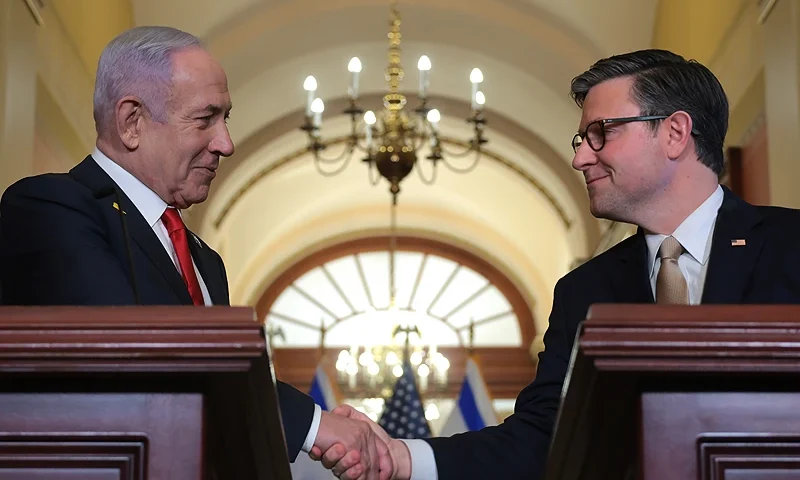 WASHINGTON, DC - FEBRUARY 07: U.S. Speaker of the House Mike Johnson (R-LA) (R) and Israeli Prime Minister Benjamin Netanyahu shake hands before delivering remarks following a meeting at the U.S. Capitol on February 07, 2025 in Washington, DC. Netanyahu is in Washington for talks with Republican Congressional leaders after visiting the White House for meetings with President Donald Trump, who proposed that the United States take an ownership position of Gaza, transferring millions of Palestinians out as the area is rebuilt and developed. (Photo by Kayla Bartkowski/Getty Images)