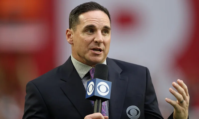 GLENDALE, AZ - DECEMBER 10: Former NFL kicker and CBS analyst Jay 'Feely during the NFL game between the Arizona Cardinals and the Tennessee Titans at the University of Phoenix Stadium on December 10, 2017 in Glendale, Arizona. The Cardinals defeated the Titans 12-7. (Photo by Christian Petersen/Getty Images)